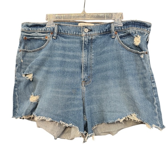 Abercrombie Curve Love 4” Mom Shorts High Rise Distressed 34 - Picture 1 of 6